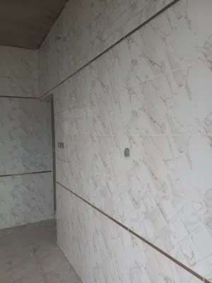 معلم بلاط درجه اولى