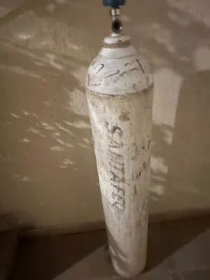 اسطوانة غاز للبيع