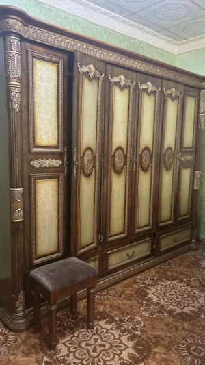 غرفة نوم مستخدمه