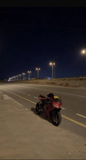 cbr 1000 هوندا