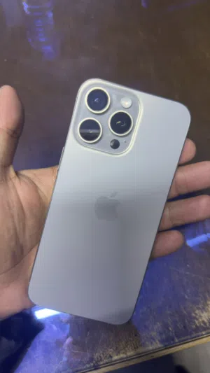IPHONE 15 PRO MAX .