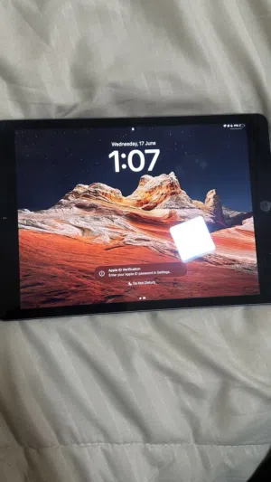 Apple iPad 6 128 GB in Ras Al Khaimah