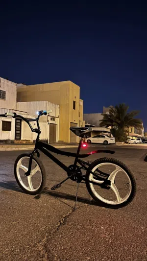 للبيع سيكل كوبرا بحاله ممتازه
