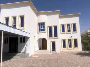 320 m2 More than 6 bedrooms Villa for Sale in Buraimi Al Buraimi