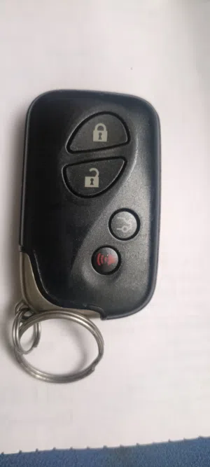 مفتاح لكزس GS300 /2008