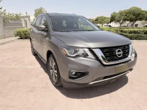 Used Nissan Pathfinder in Muscat