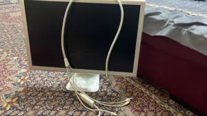 شاشه ايفون
