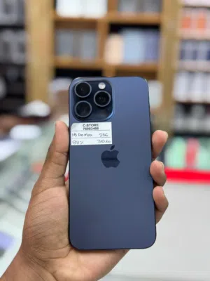 iPhone 15 pro max -256 GB - Fine and neat phone