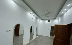 325 m2 More than 6 bedrooms Villa for Rent in Basra Khadra'a