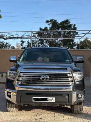 Used Toyota Tundra in Benghazi