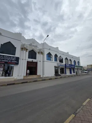 فرصة مميزة للإيجار في البازار