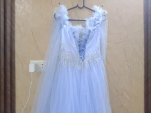 فساتين لبسه وحده