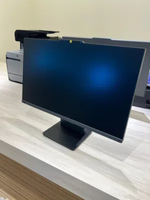 Monitor all on one lenovo  شاشة مدمجة  ثلاث بواحد