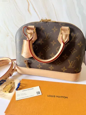 Beige Louis Vuitton for sale  in Jeddah