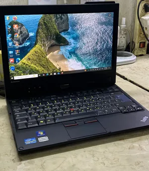 Lenovo . Windows . 13" . Used2