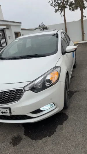 Used Kia Cerato in Tripoli