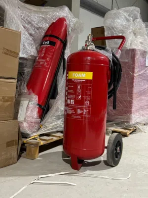 اكبر حجم طفايات كبيرة 50 لتر و 20 كيلو WITH SIYAB  Largest size fire extinguishers: 50 liters, 20 kg