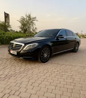 مرسيدس S550 موديل 2015 بحاله ممتازه