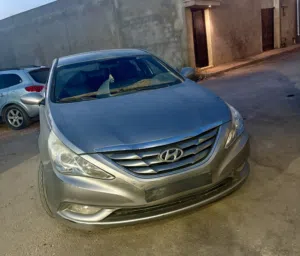 سوناتا 2012