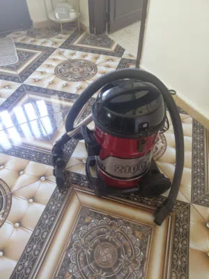 مكنسه كهربائيه شارب