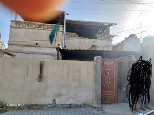 دار للبيع في منطقه التنومه شارع 22 .