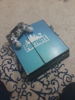 PS4 ( Original classic ) – very good condition