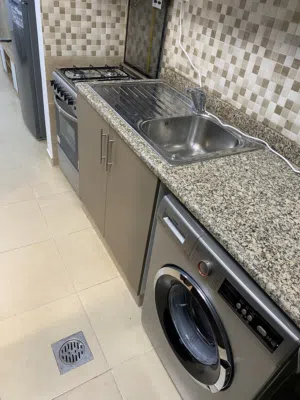 استيديو مفروش من المالك بدون عموله في عجمان