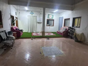 بيت شعبي للبيع