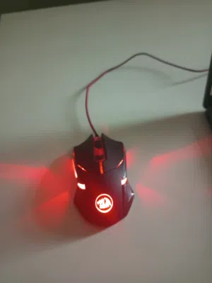 ماوس قيمنق ريدراغون سلكي (Redragon Gaming Mouse) بحالة ممتازة للبيع