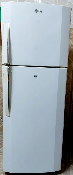 LG Double door refrigerator 340 Liters.                   ثلاجة إل جي بابين 340 لتر