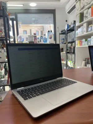 Dell Inspiron 5593