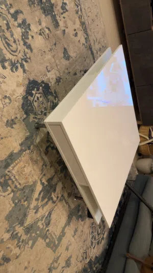 طاولة TOTFERYD من IKEA