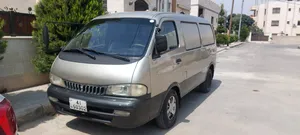 كيا ‏بريجيو ‏2000