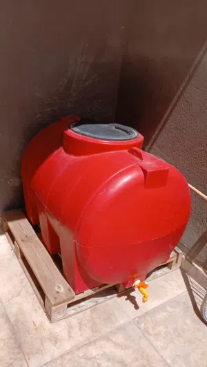 مقطورة ماء حلو نص طن