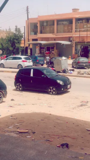 كيا بيكانتو خاليه من العيوب ربي يبارك محرك كنبيو صاله وبي يبارك مارشه عاديه