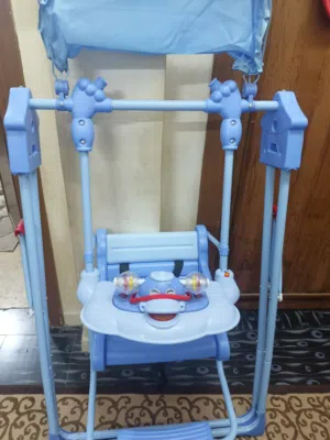 مرجوحة اطفال شبه جديده