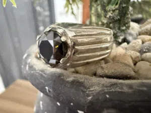 خاتم فضه جديد  تفصيل   حجر موزنايت  اصلي اكشخ للعيد