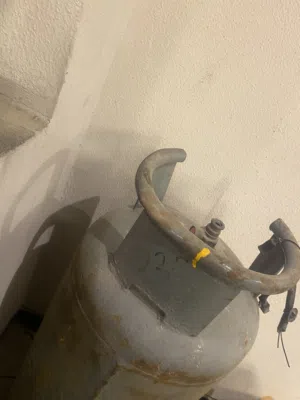 للبيع سلندار غاز نادر مشحون توى