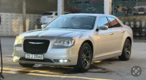 Used Chrysler 300 in Maysan