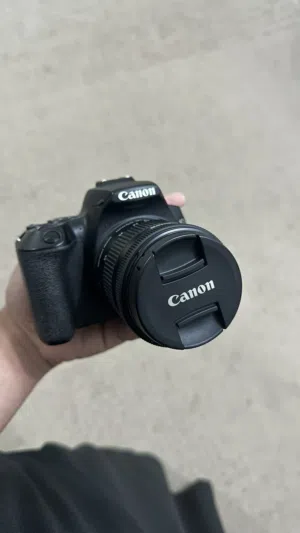 كاميرا كانون EOS 250D EF-S 18-55 STM  Kit