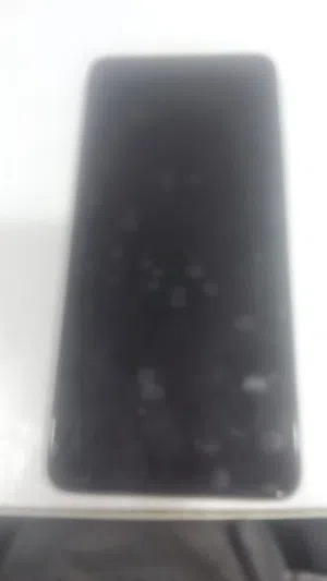 نقال اوبو جديد ذاكره 256 العشوائيه 8 عله 8 البطاريه