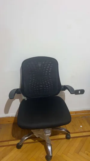 ‏أثاث مكتبي ‏.‏ مستعمل‏0