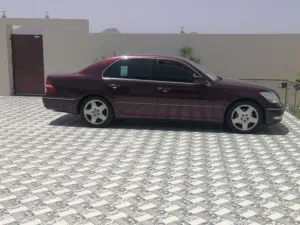لكزس 430 للبيع