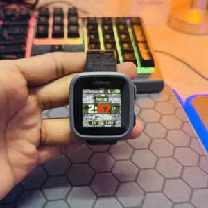 Garmin Bounce Black Camo Smartwatch Durable and suitable for swimming, Keep track of sports