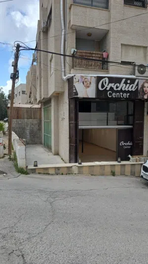 محل تجاري للضمان السنوي (لمدة تصل الى 10 سنوات )