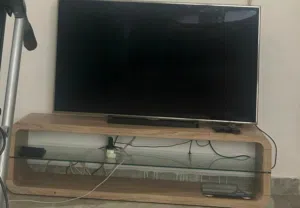 طاوله تلفاز