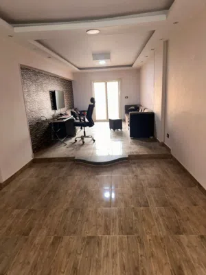 شقة للبيع خطوات من الميثاق بزهراء مدينة نصر