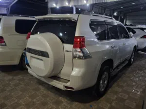 سيارة برادو 214 مستعمل نضيف