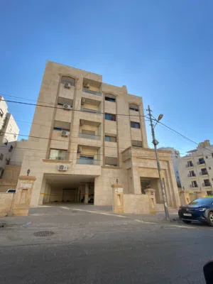 شقة للايجار بشارع الجامعه