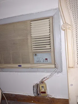 تكيف شباك كارير 2،25 حصان  يعمل بحاله ممتازه راكب و يعمل